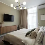 Contemporary 2-br Flats Near Old Town, Quiet & Serene 布加勒斯特