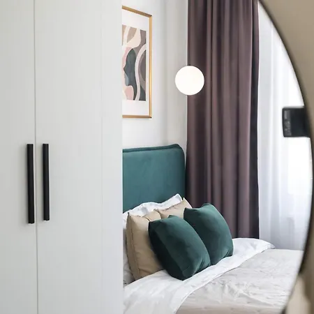 Apartament Contemporary 2-br Flats Near Old Town, Quiet & Serene Bukareszt