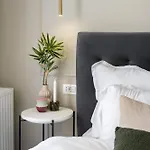 Contemporary 2-br Flats Near Old Town, Quiet & Serene Bukarest